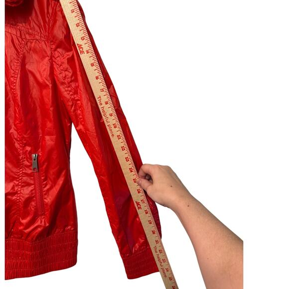 NEW! Mackage Womans S Perla Rain Jacket $750 Waterproof Coat Hidden Hood Red - Picture 10 of 13